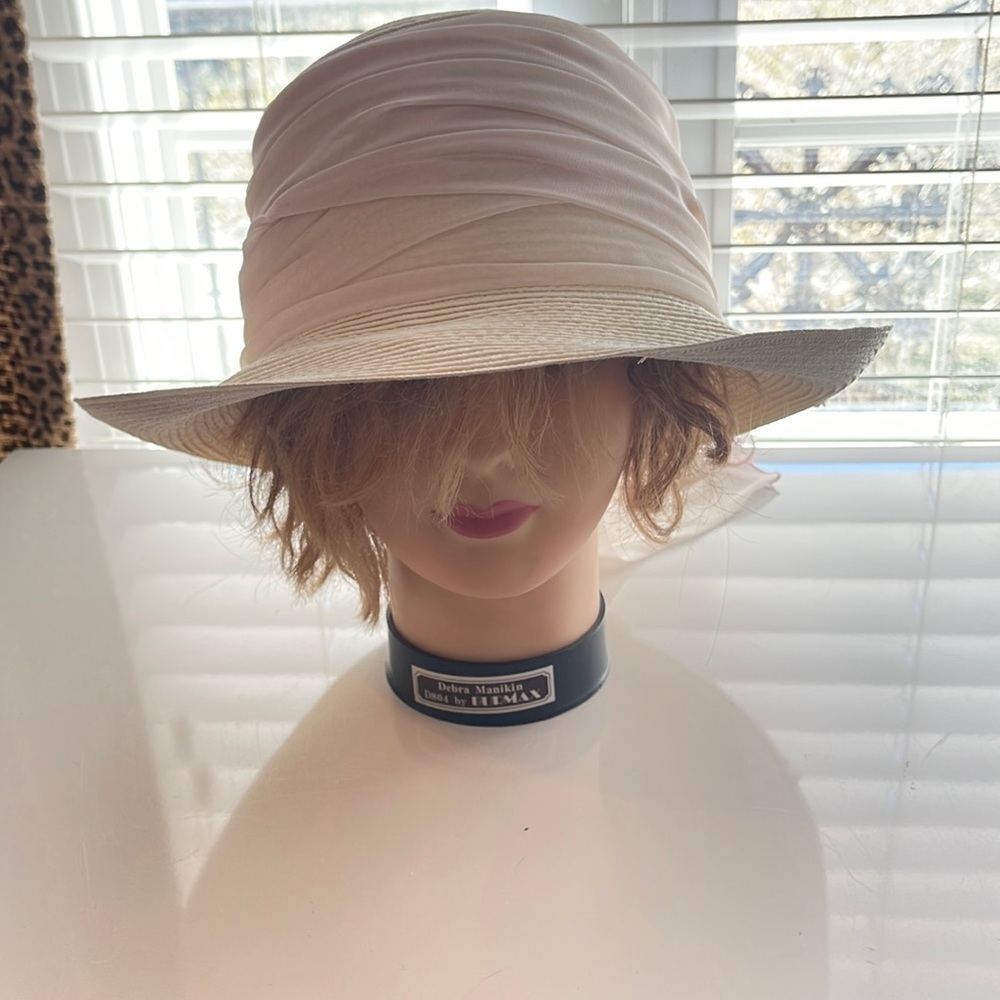 Elegant Cream Sun Hat